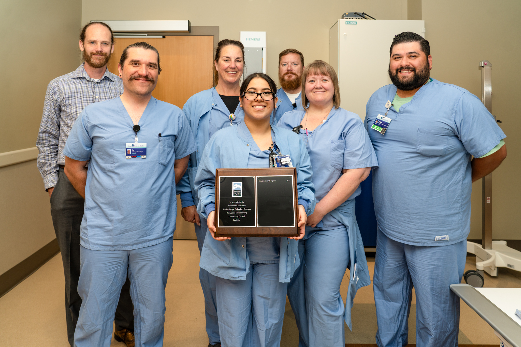 X-ray staff with award