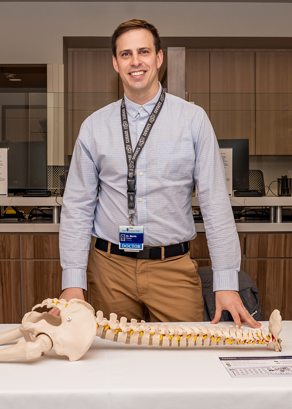 Dr. Morris, cirujano de columna en Skagit Regional Health