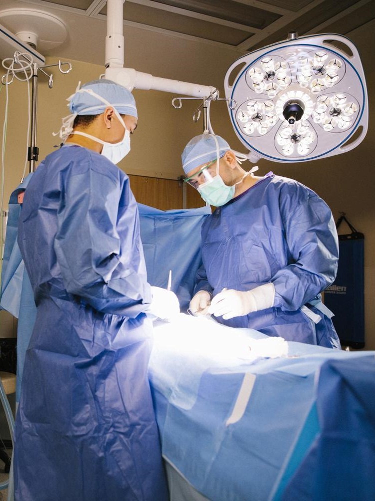 Dr. James Barger – Cirugía general en Arlington