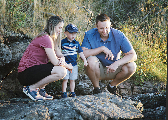 Dr. Thomas con familia